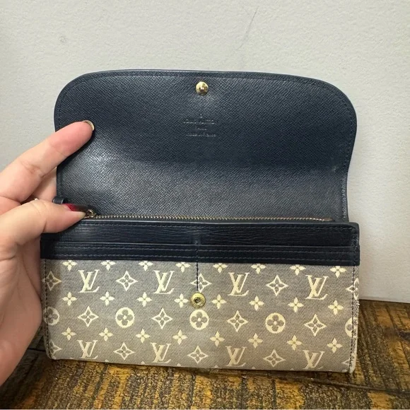 Louis Vuitton Monogram Idylle Portefeuille Sarah Long Wallet Black - Picture 4 of 13